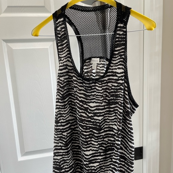 Dynamite tank top - Picture 1 of 2